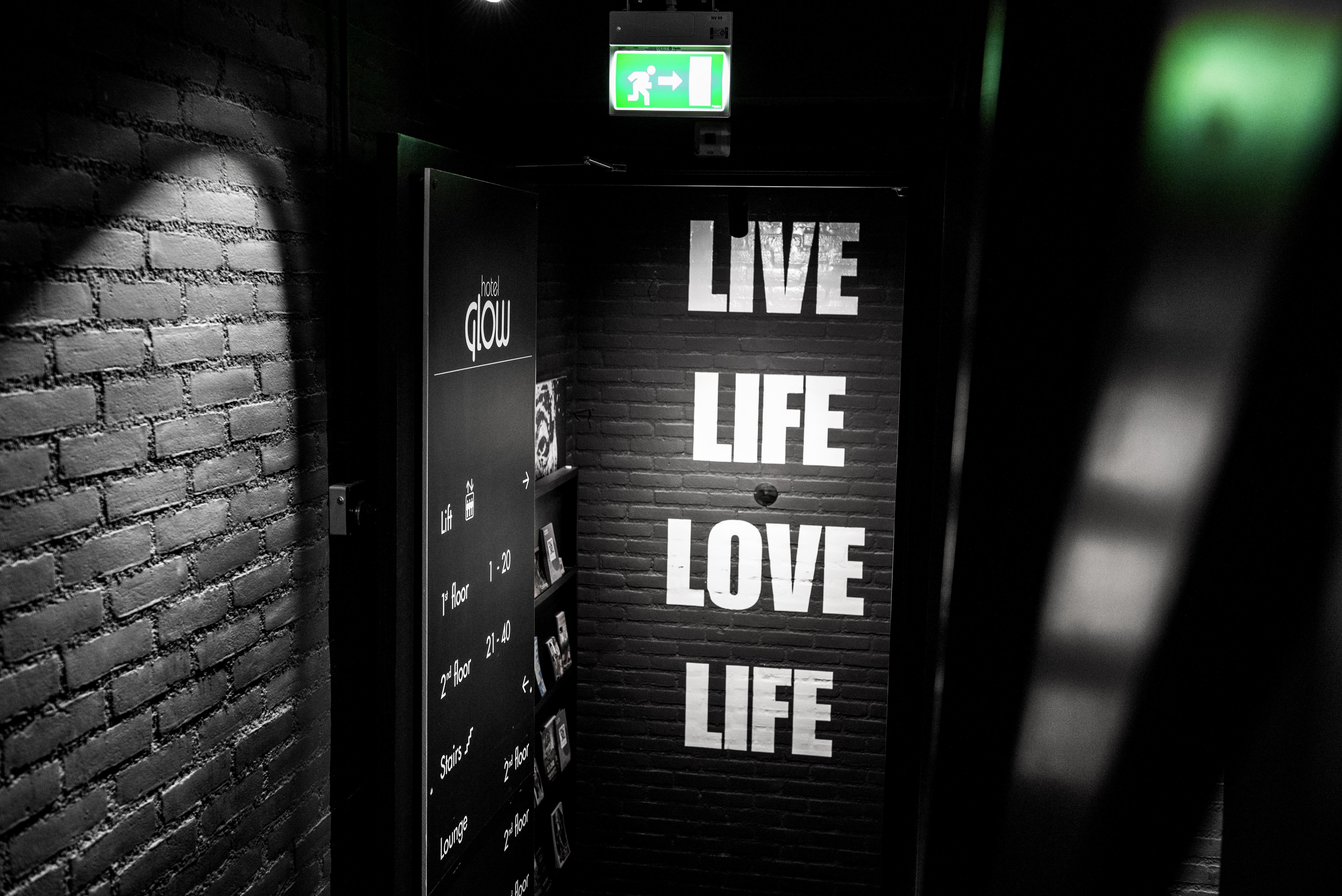 Design Hotel Glow Eindhoven Ngoại thất bức ảnh
