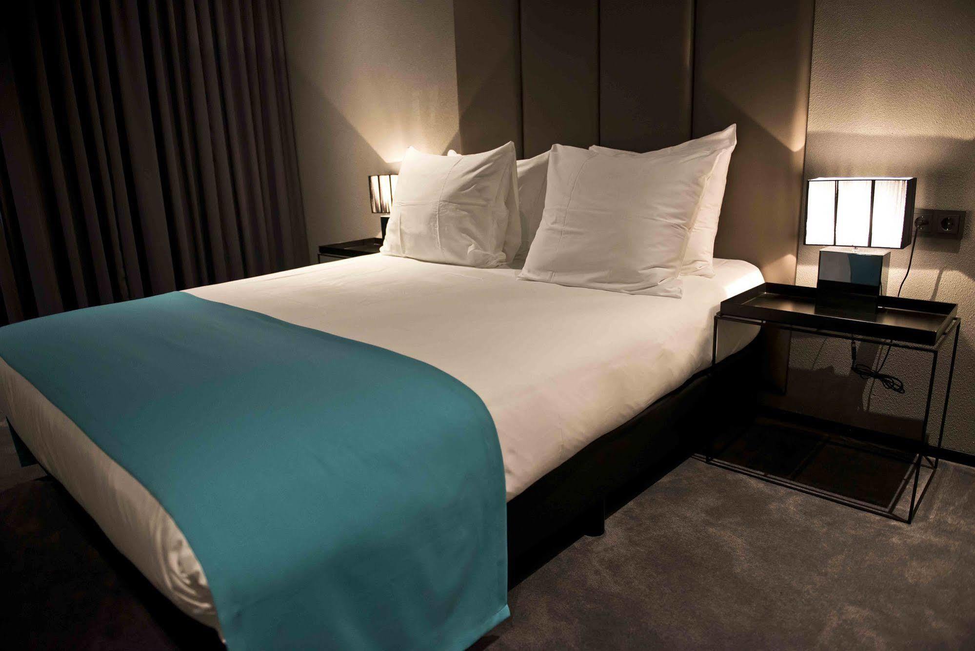 Design Hotel Glow Eindhoven Ngoại thất bức ảnh