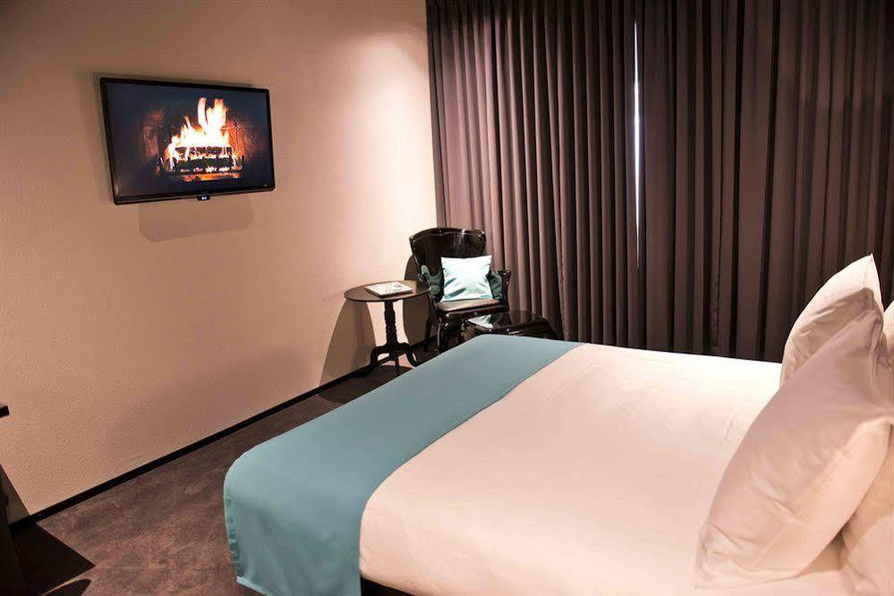Design Hotel Glow Eindhoven Ngoại thất bức ảnh