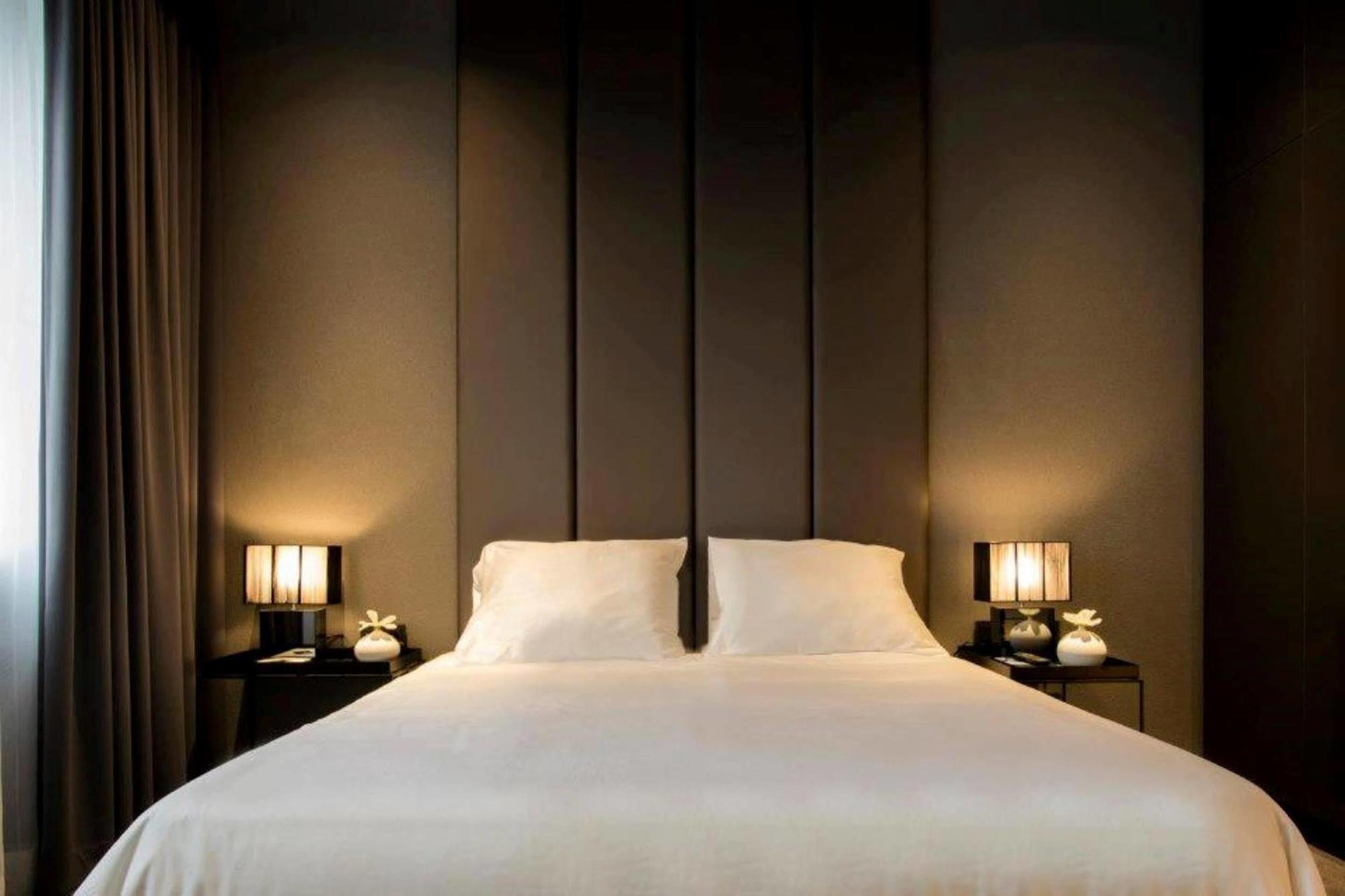 Design Hotel Glow Eindhoven Ngoại thất bức ảnh